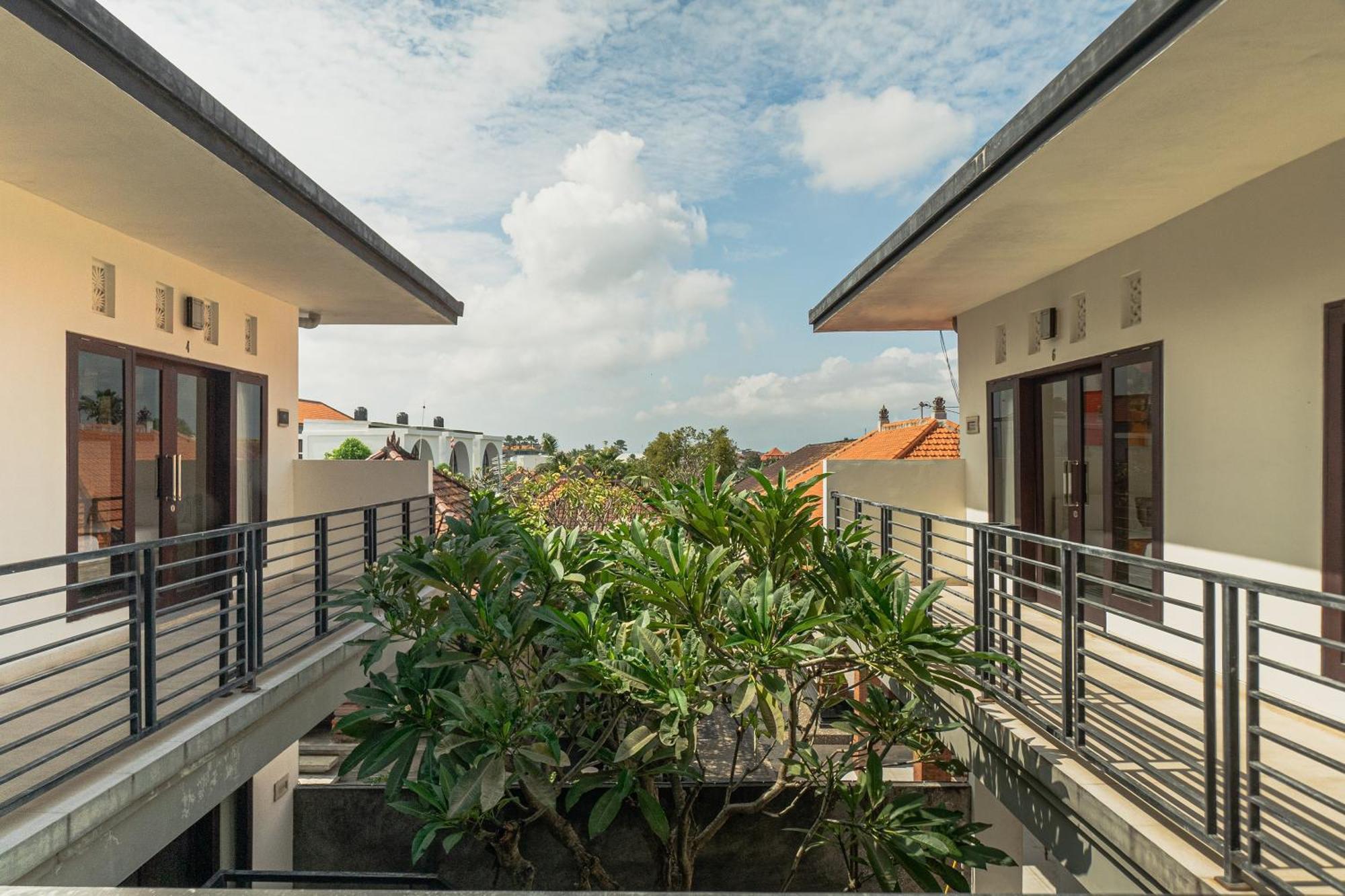 Azalea Homestay & Villa Canggu  Exterior photo
